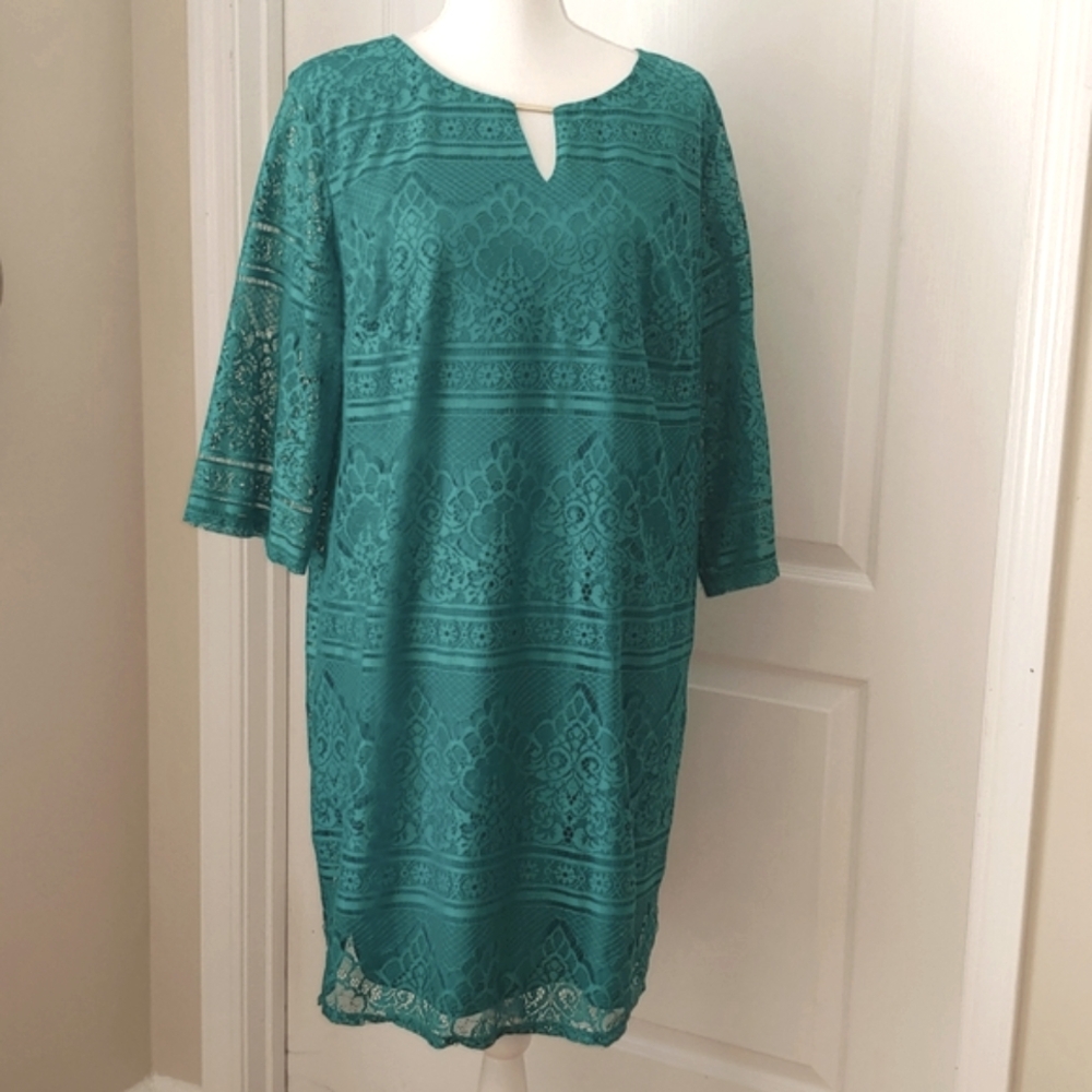 TACERA Fully Lined Emerald Green Lace Dress. Plus Size 2X.